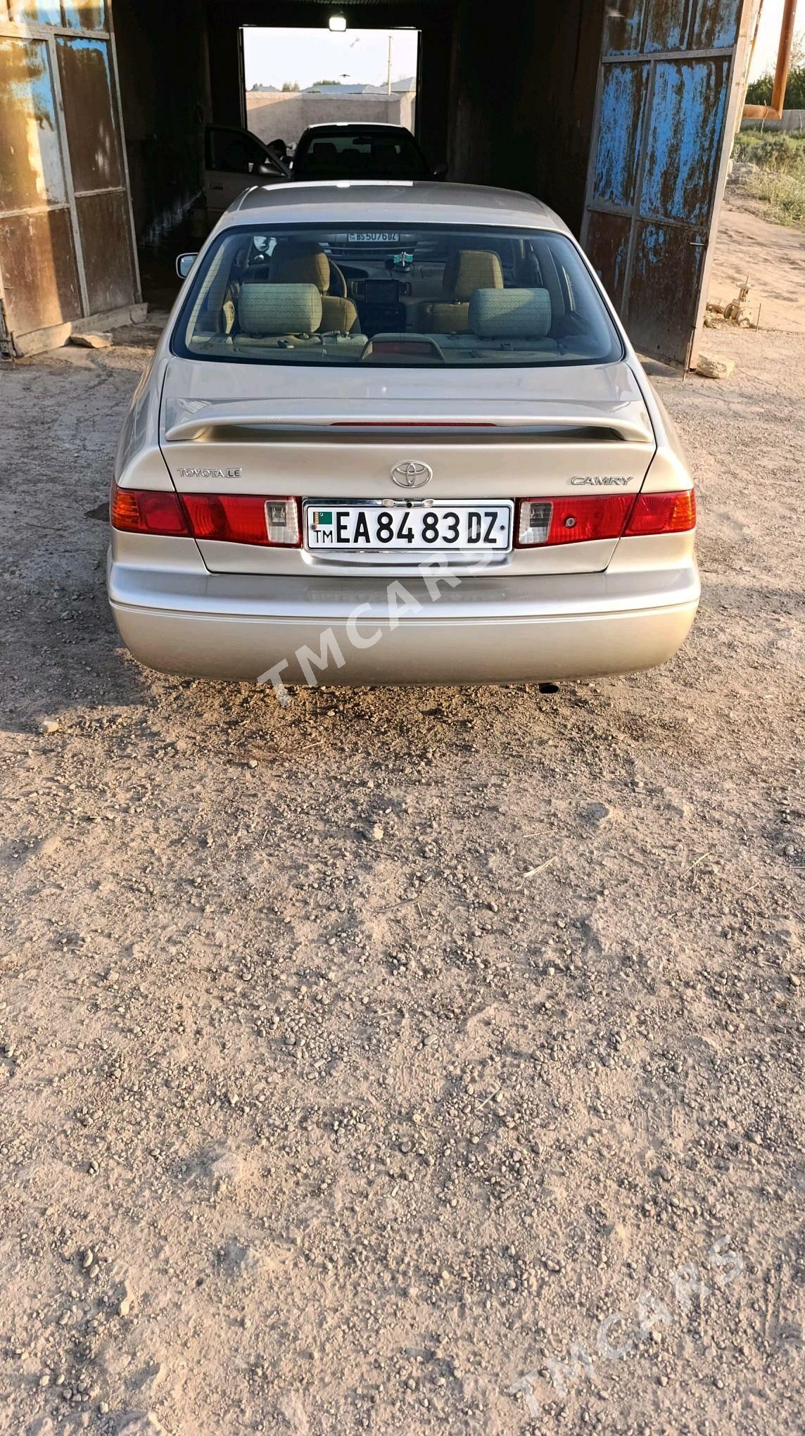 Toyota Camry 2001 - 150 000 TMT - Türkmenbaşy etr. - img 4