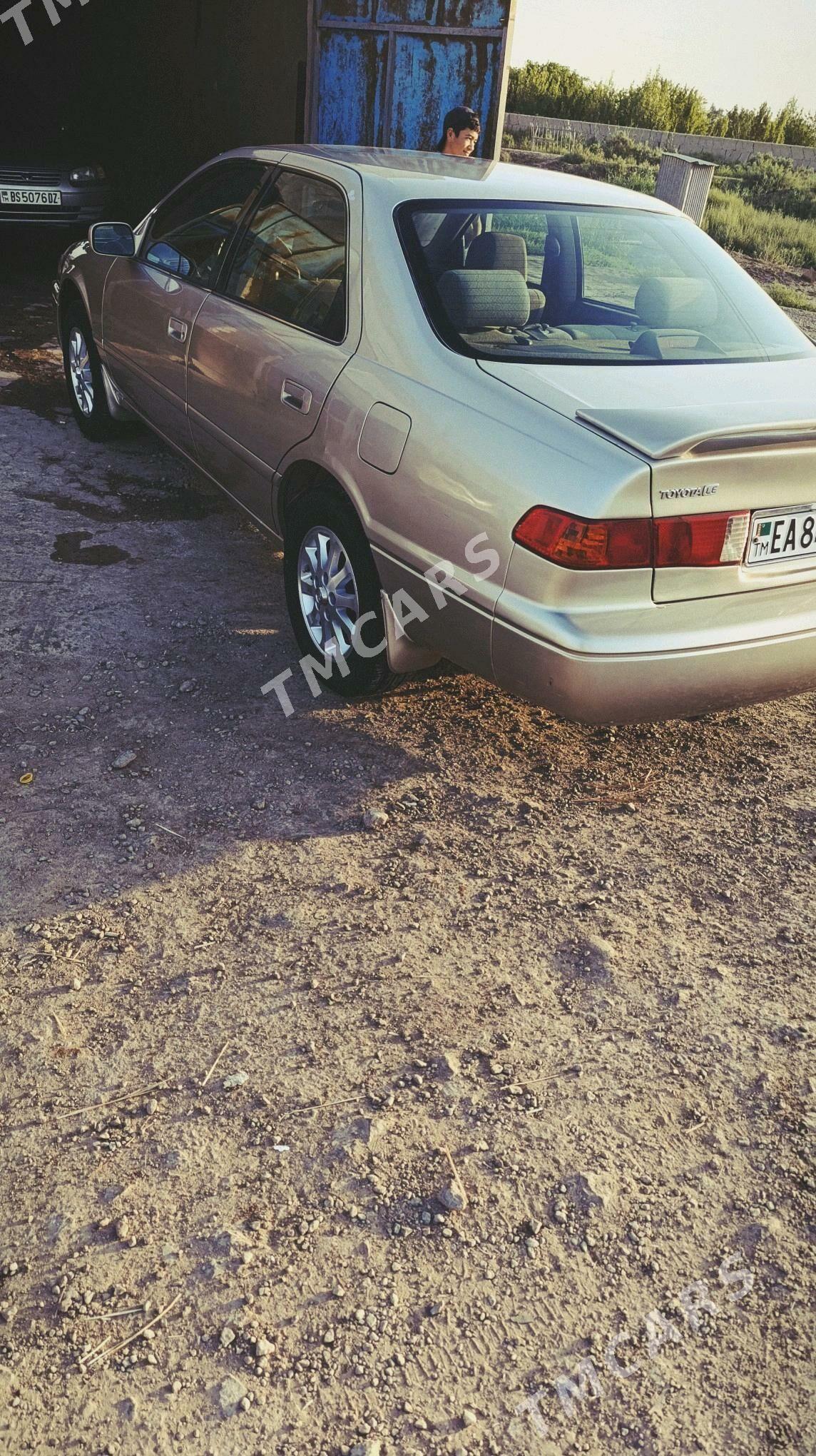 Toyota Camry 2001 - 150 000 TMT - Türkmenbaşy etr. - img 3