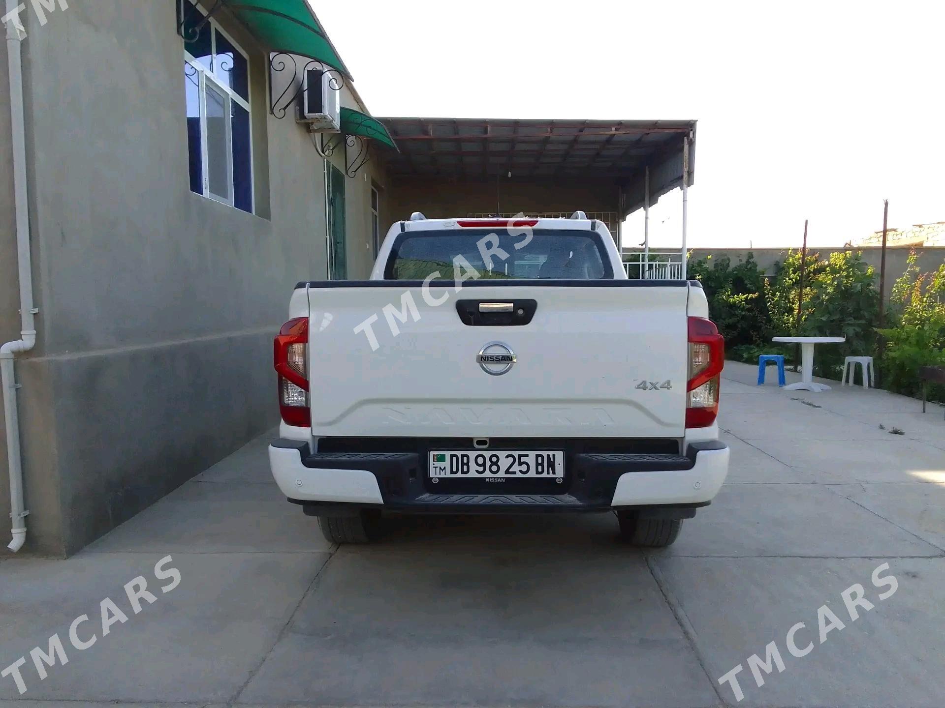 Nissan Navara 2024 - 425 000 TMT - Türkmenbaşy - img 8