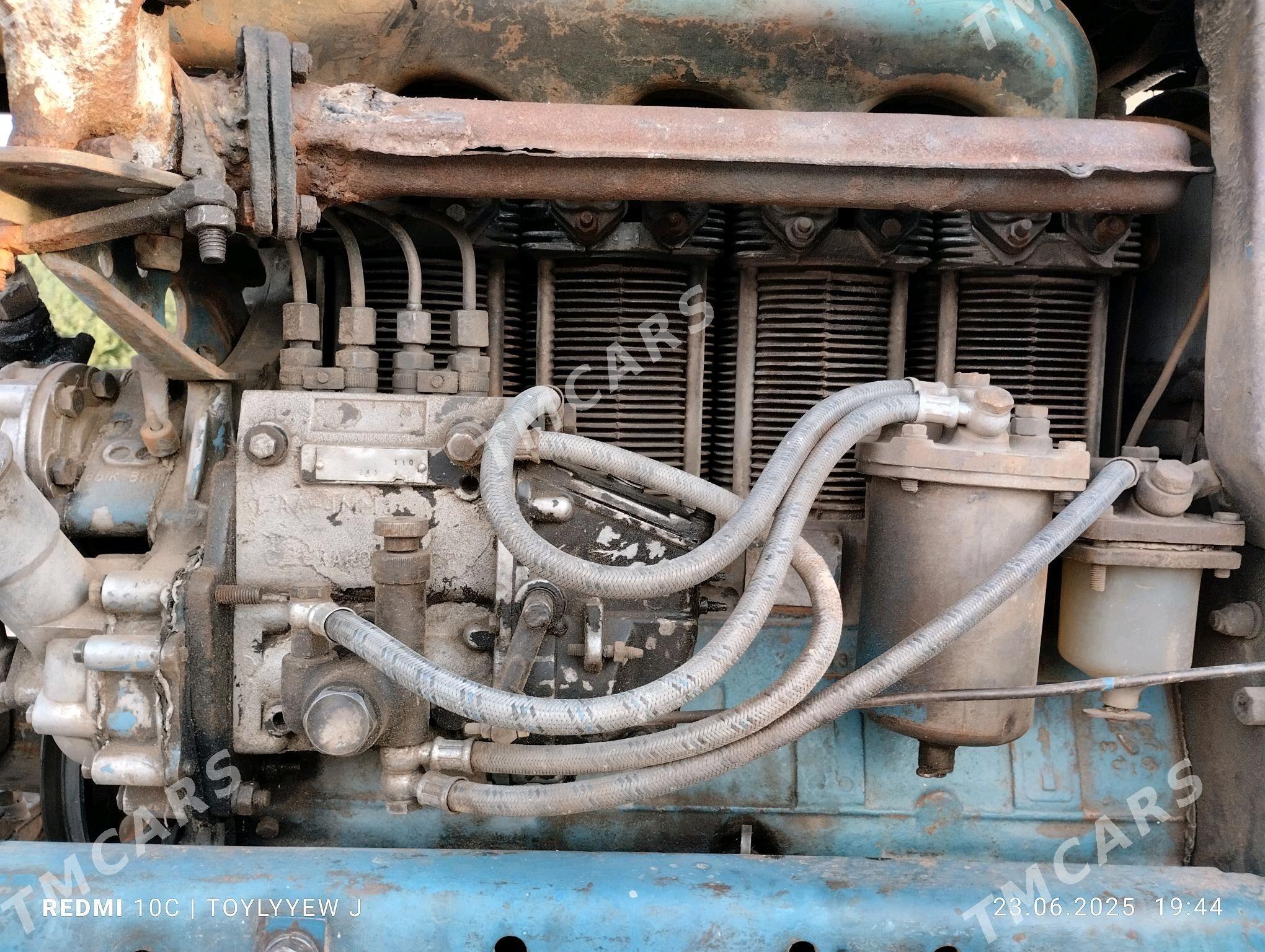 MTZ T-28 2005 - 20 000 TMT - Кёнеургенч - img 2