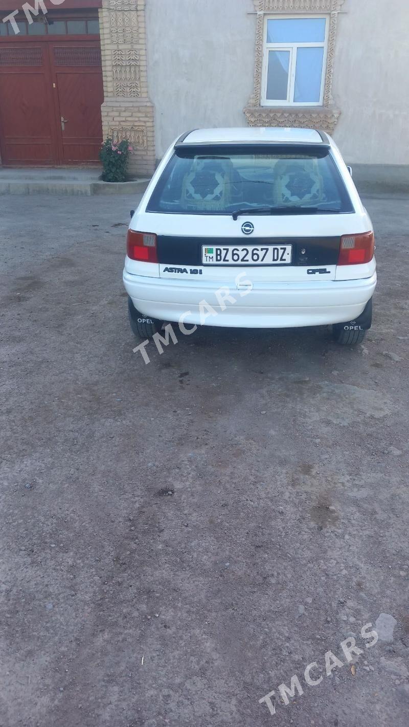 Opel Astra 1994 - 42 000 TMT - Гороглы (Тагта) - img 6