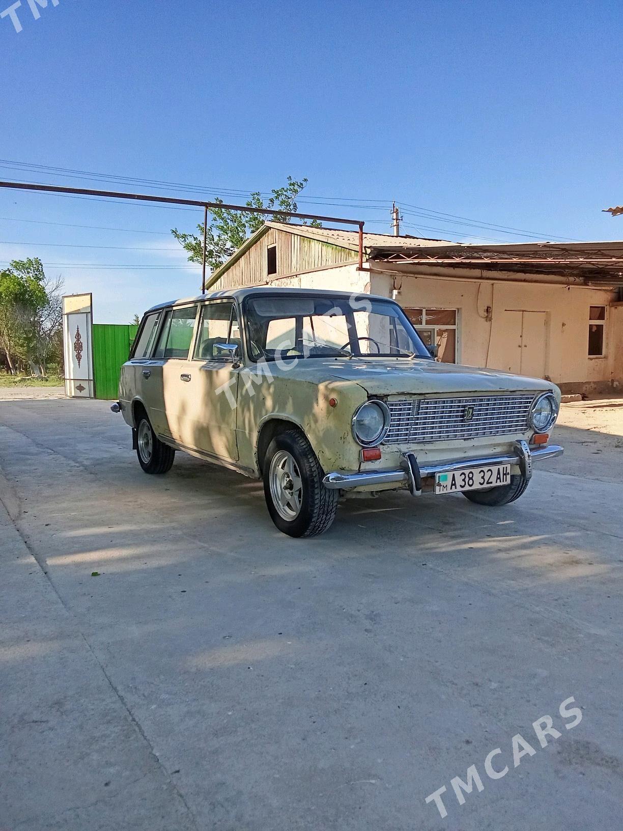 Lada 2102 2001 - 12 000 TMT - Ак-Бугдайский этрап - img 3