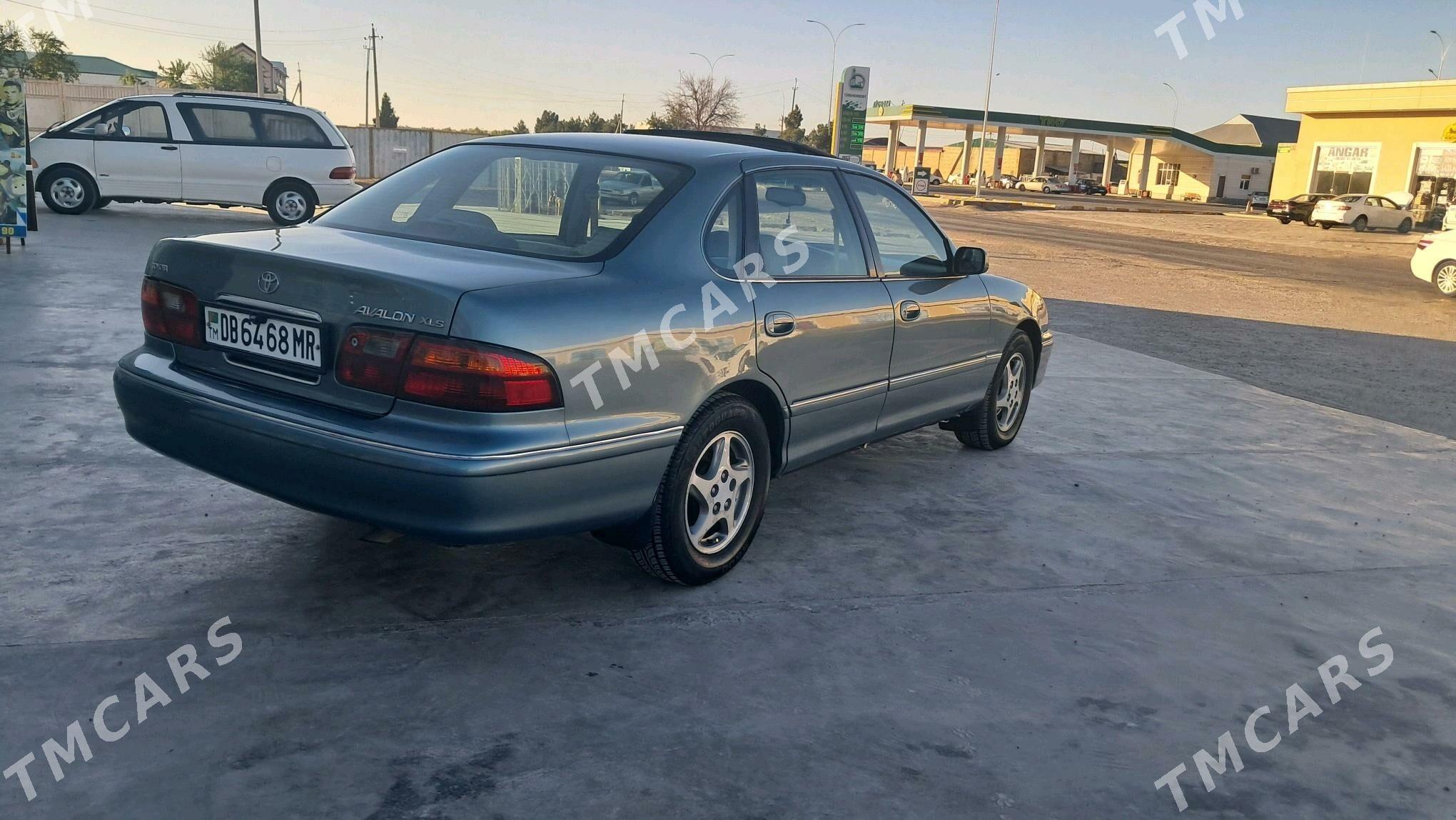 Toyota Avalon 1999 - 135 000 TMT - Baýramaly - img 3