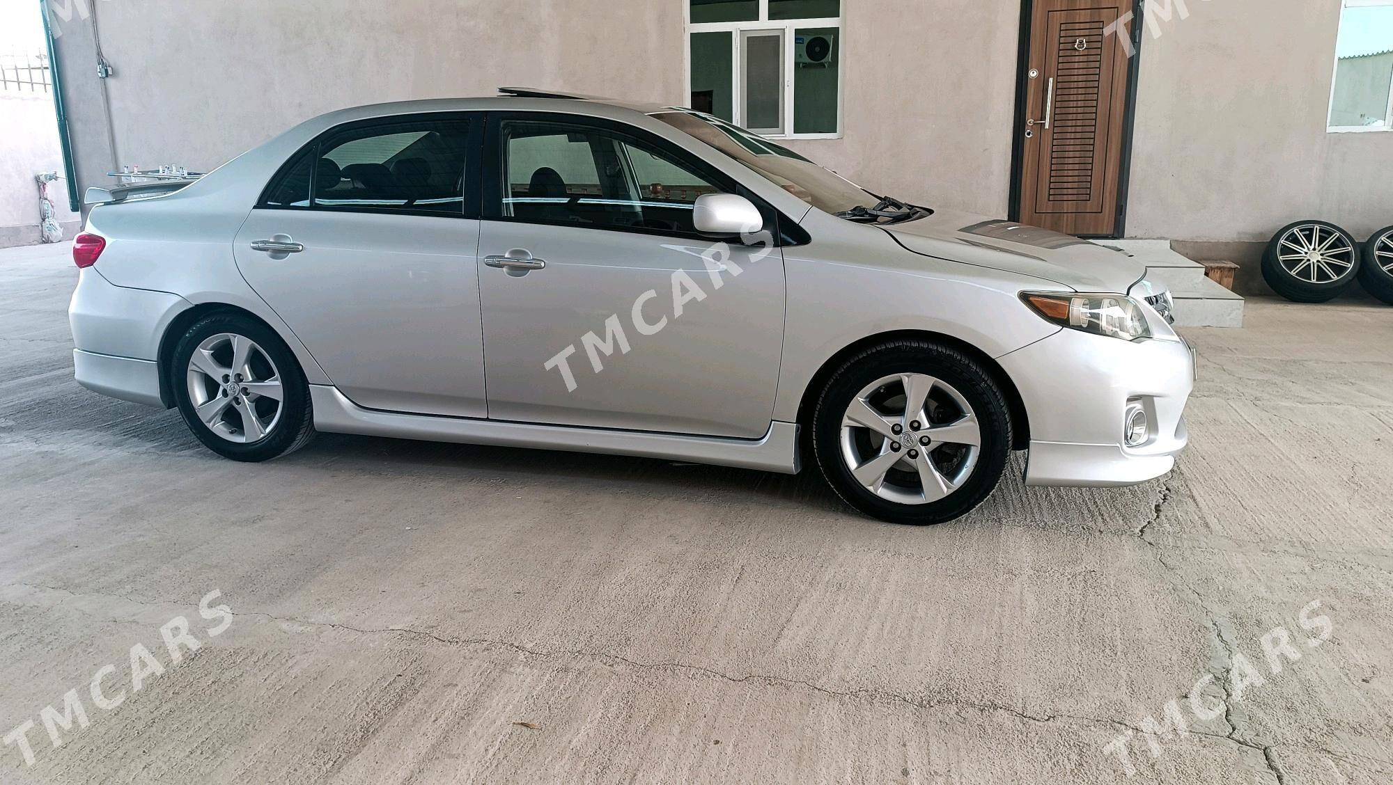 Toyota Corolla 2010 - 152 000 TMT - Ашхабад - img 5