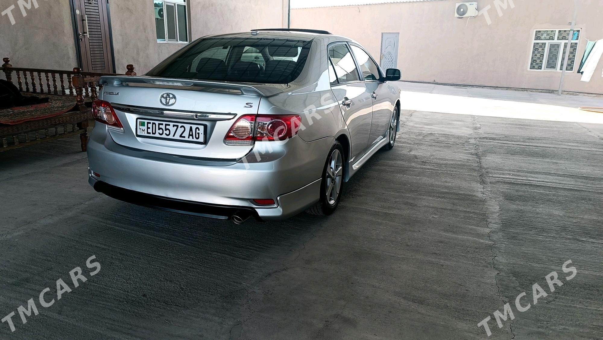 Toyota Corolla 2010 - 152 000 TMT - Ашхабад - img 8