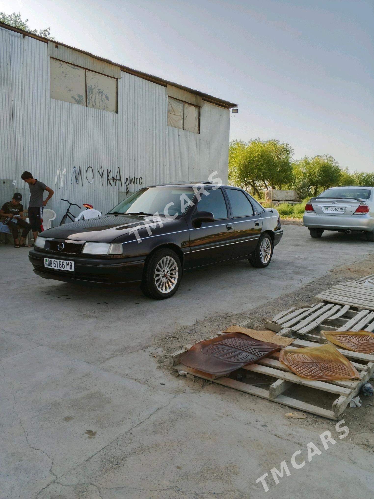 Opel Vectra 1993 - 40 000 TMT - Mary - img 6