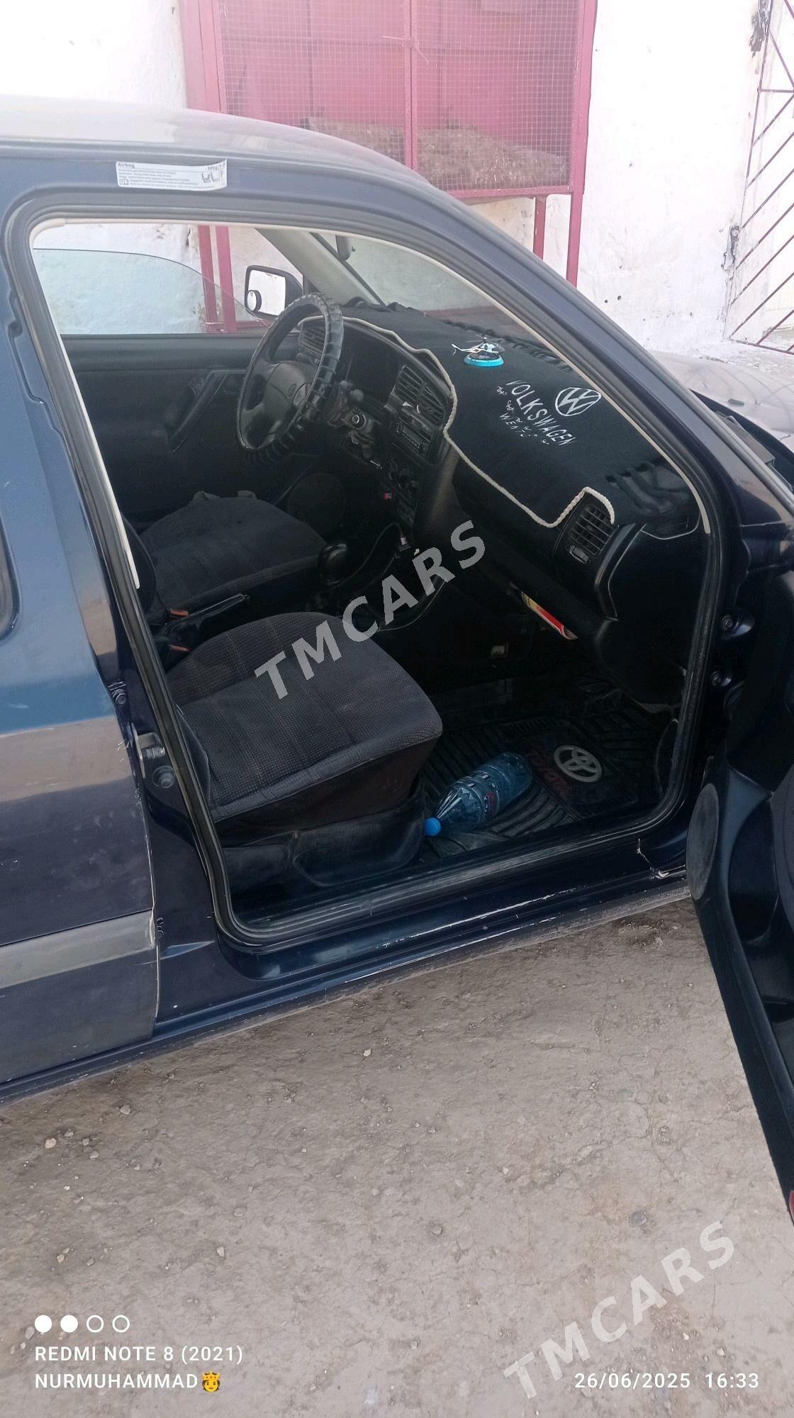 Volkswagen Jetta 1994 - 32 000 TMT - Hojambaz - img 4