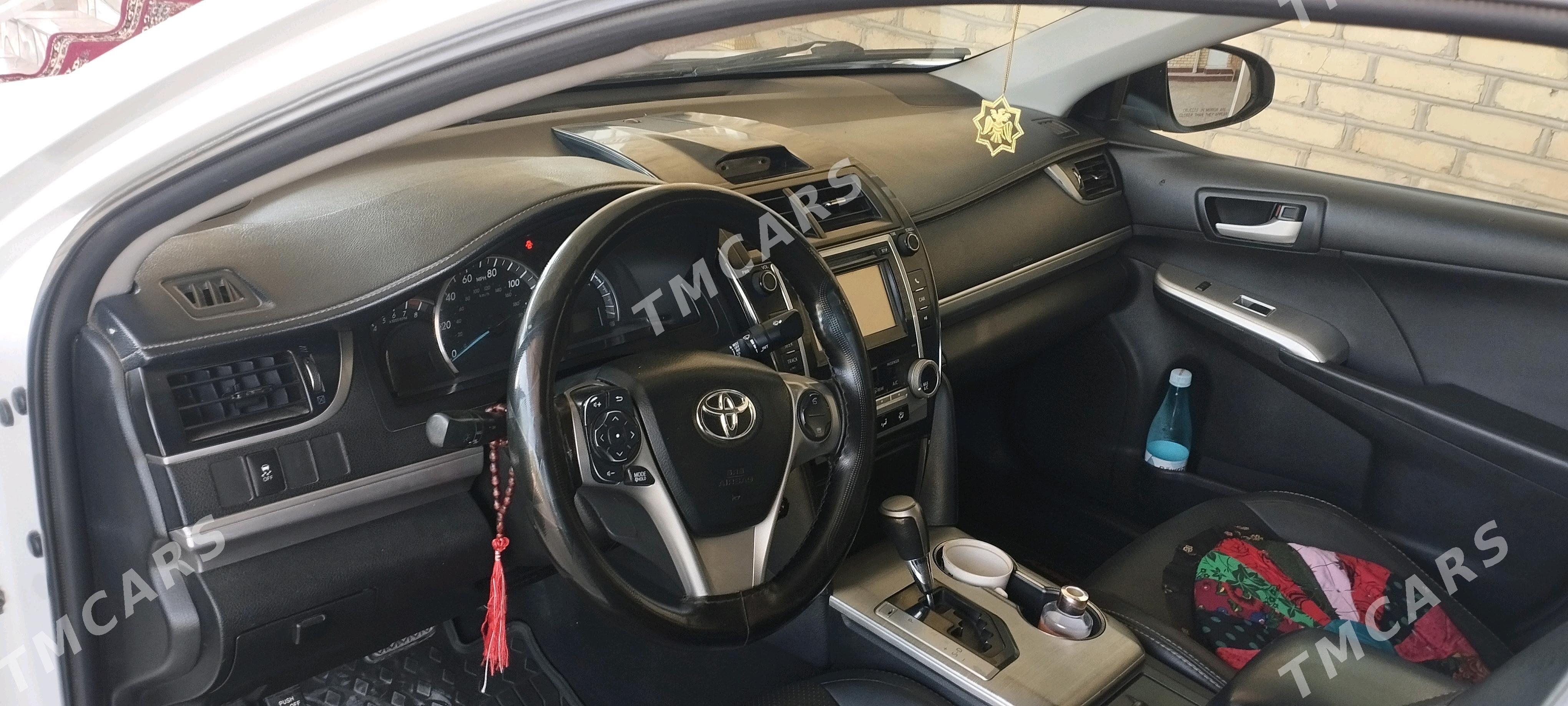Toyota Camry 2012 - 190 000 TMT - Baýramaly - img 3