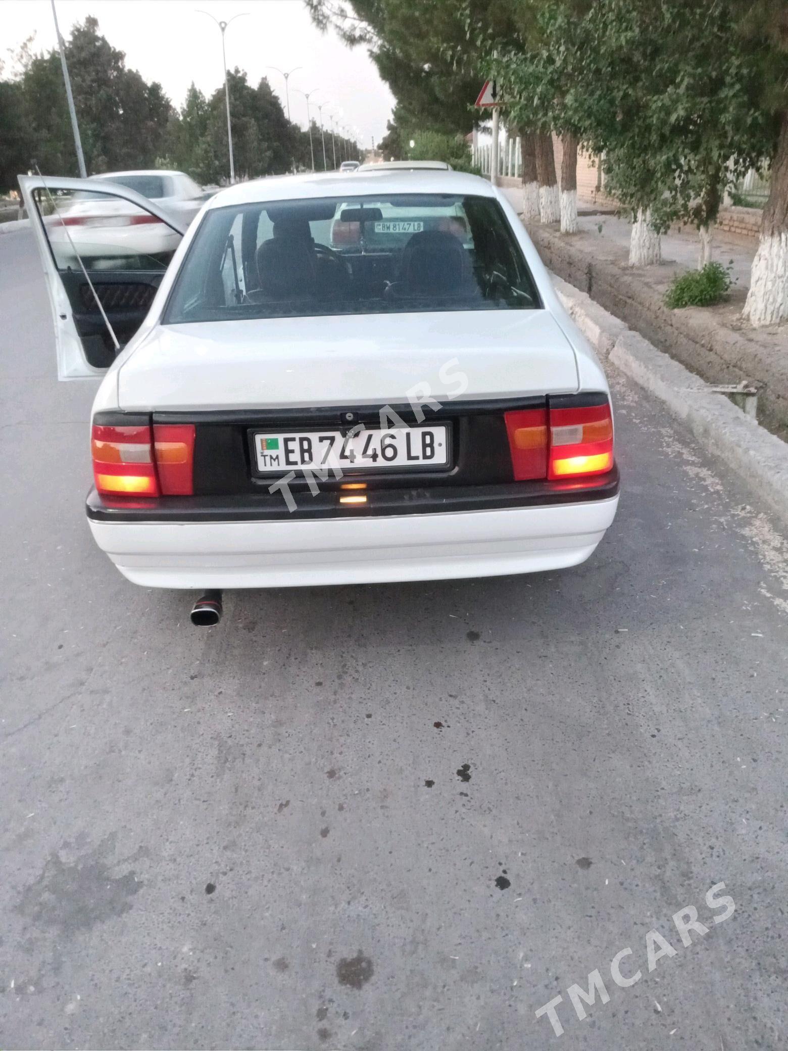 Opel Vectra 1990 - 40 000 TMT - Фарап - img 7