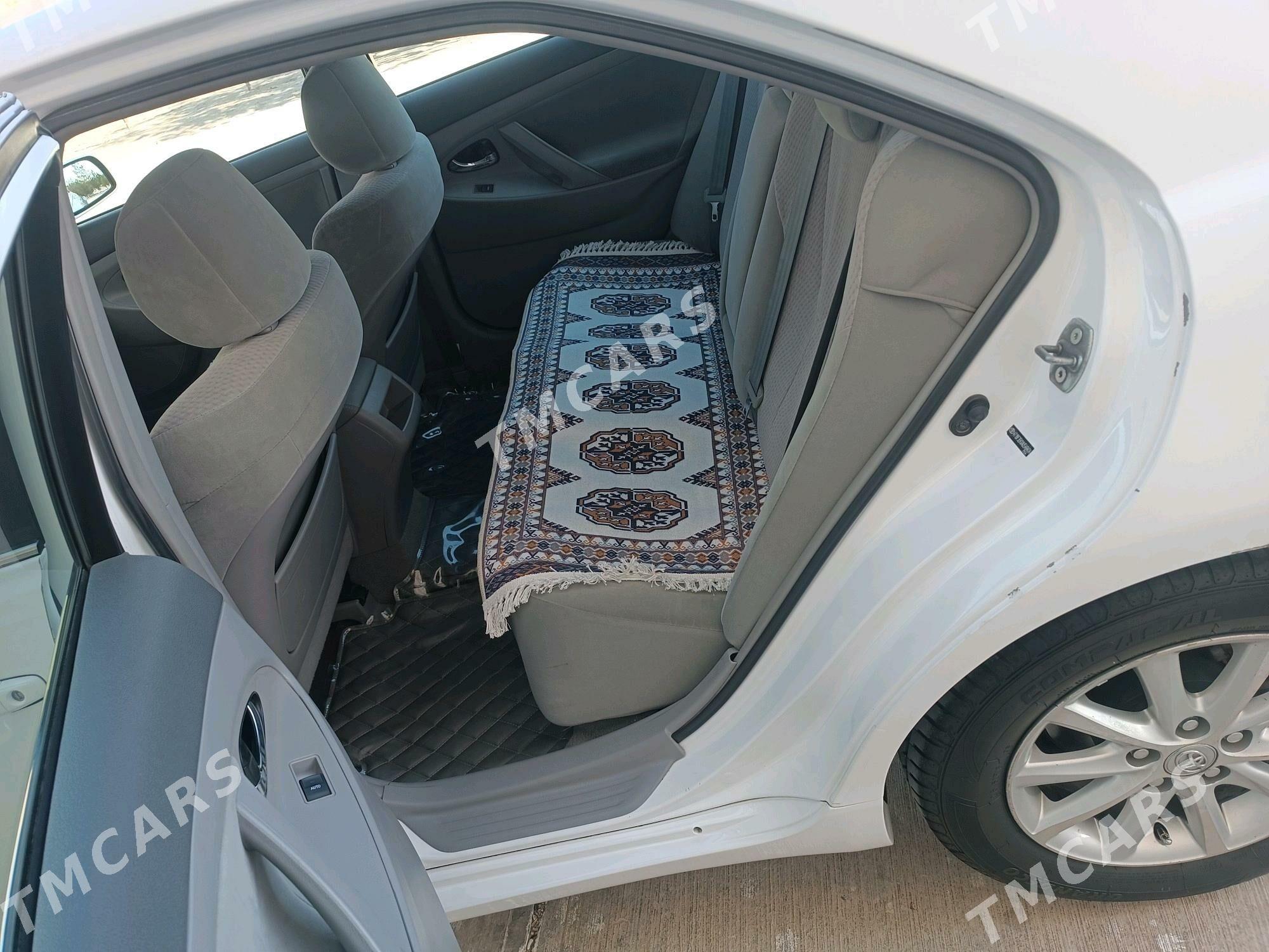 Toyota Camry 2010 - 190 000 TMT - Balkanabat - img 3