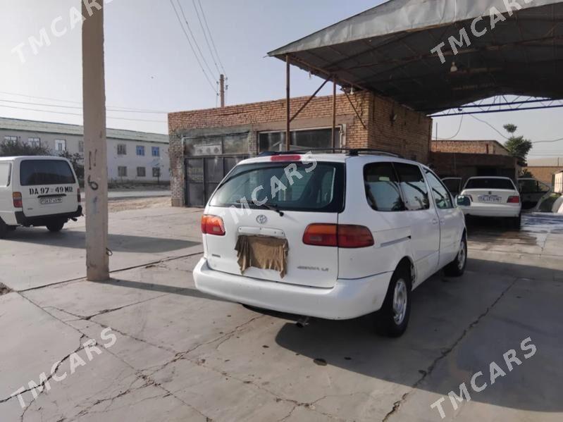 Toyota Sienna 2000 - 95 000 TMT - Tagtabazar - img 3