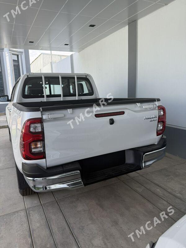 Toyota Hilux 2025 - 705 000 TMT - Гёкдже - img 7