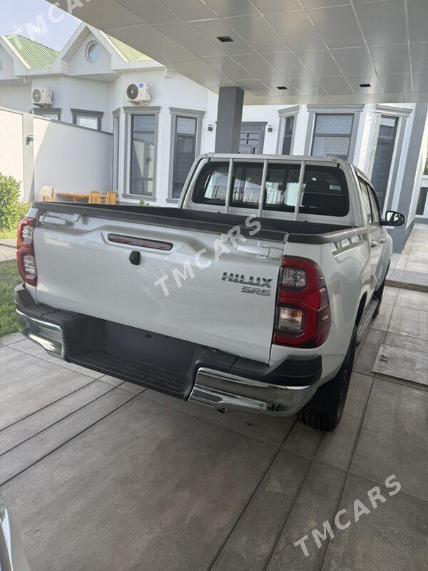 Toyota Hilux 2025 - 705 000 TMT - Гёкдже - img 5