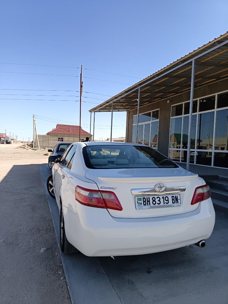 Toyota Camry 2008 - 125 000 TMT - Гумдаг - img 4