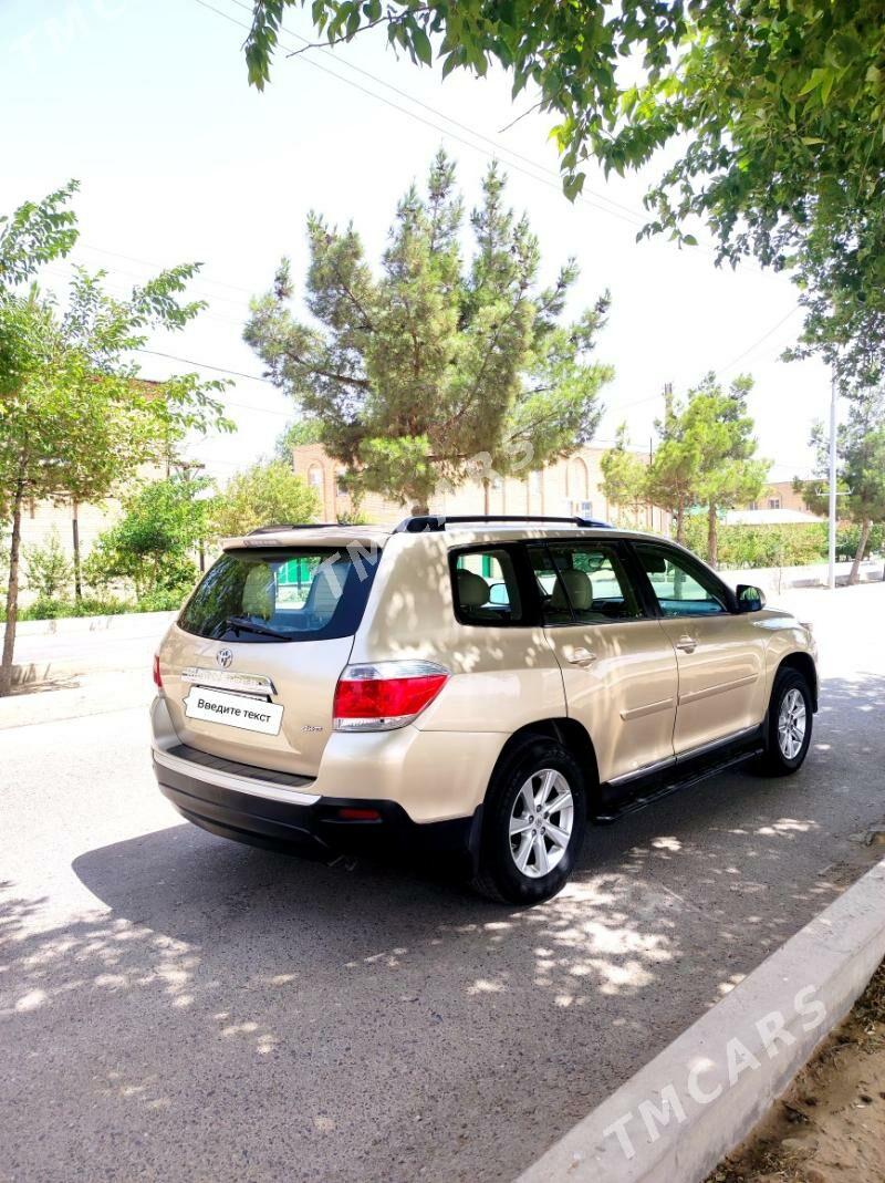 Toyota Highlander 2011 - 279 000 TMT - Sakarçäge - img 5