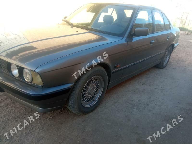 BMW 525 1991 - 64 000 TMT - Туркменабат - img 4