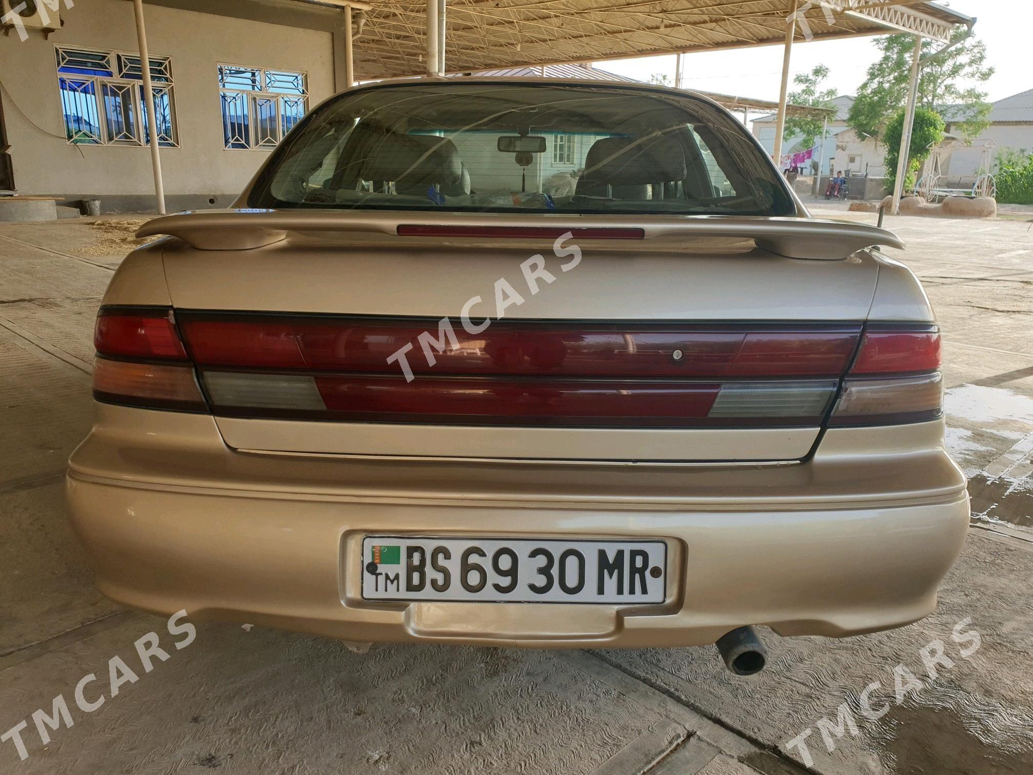 Nissan Maxima 1998 - 50 000 TMT - Murgap - img 2
