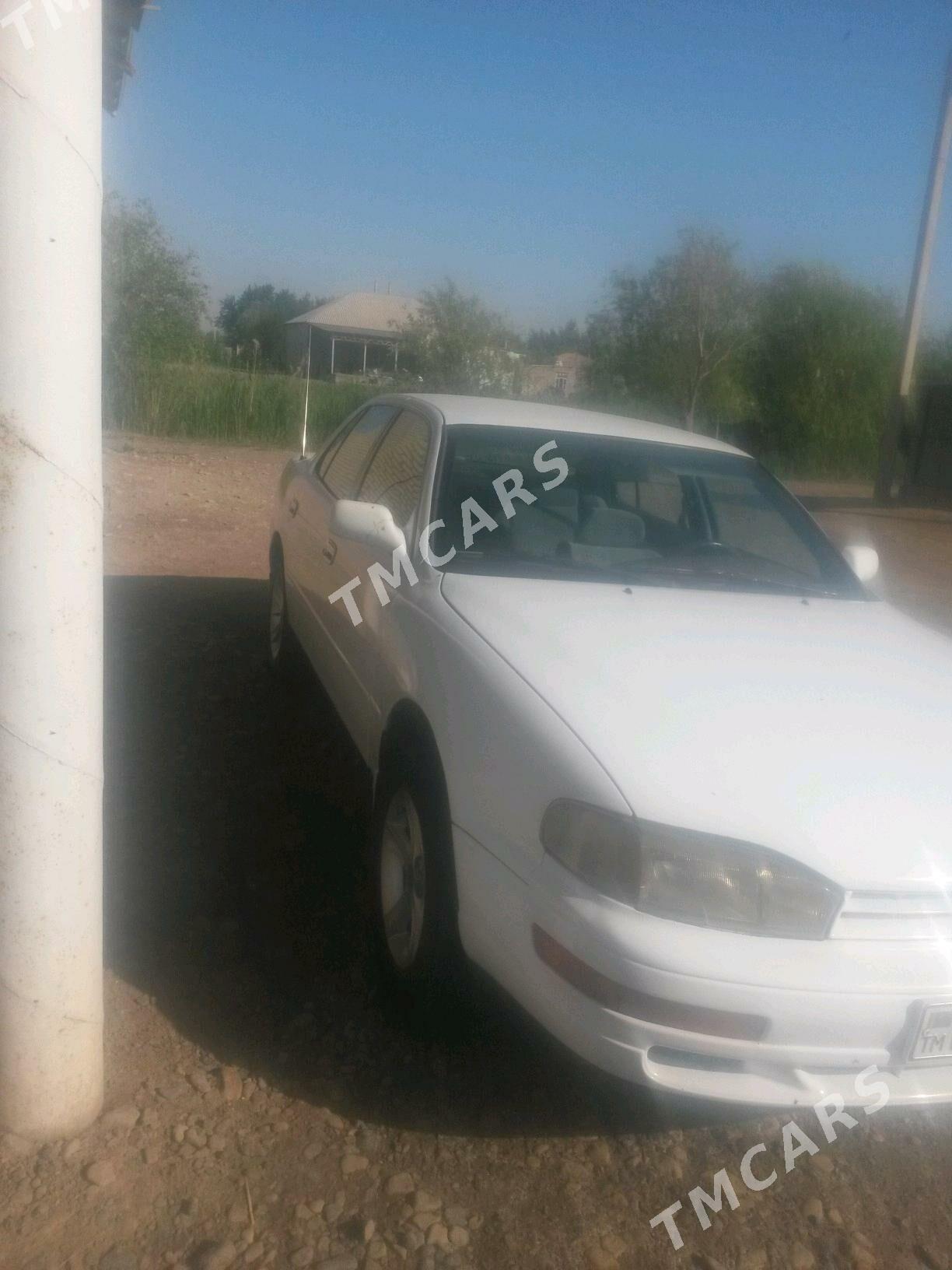 Toyota Camry 1992 - 85 000 TMT - Теджен - img 4