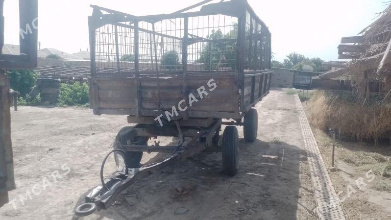MTZ 82 2002 - 11 000 TMT - Wekilbazar - img 2