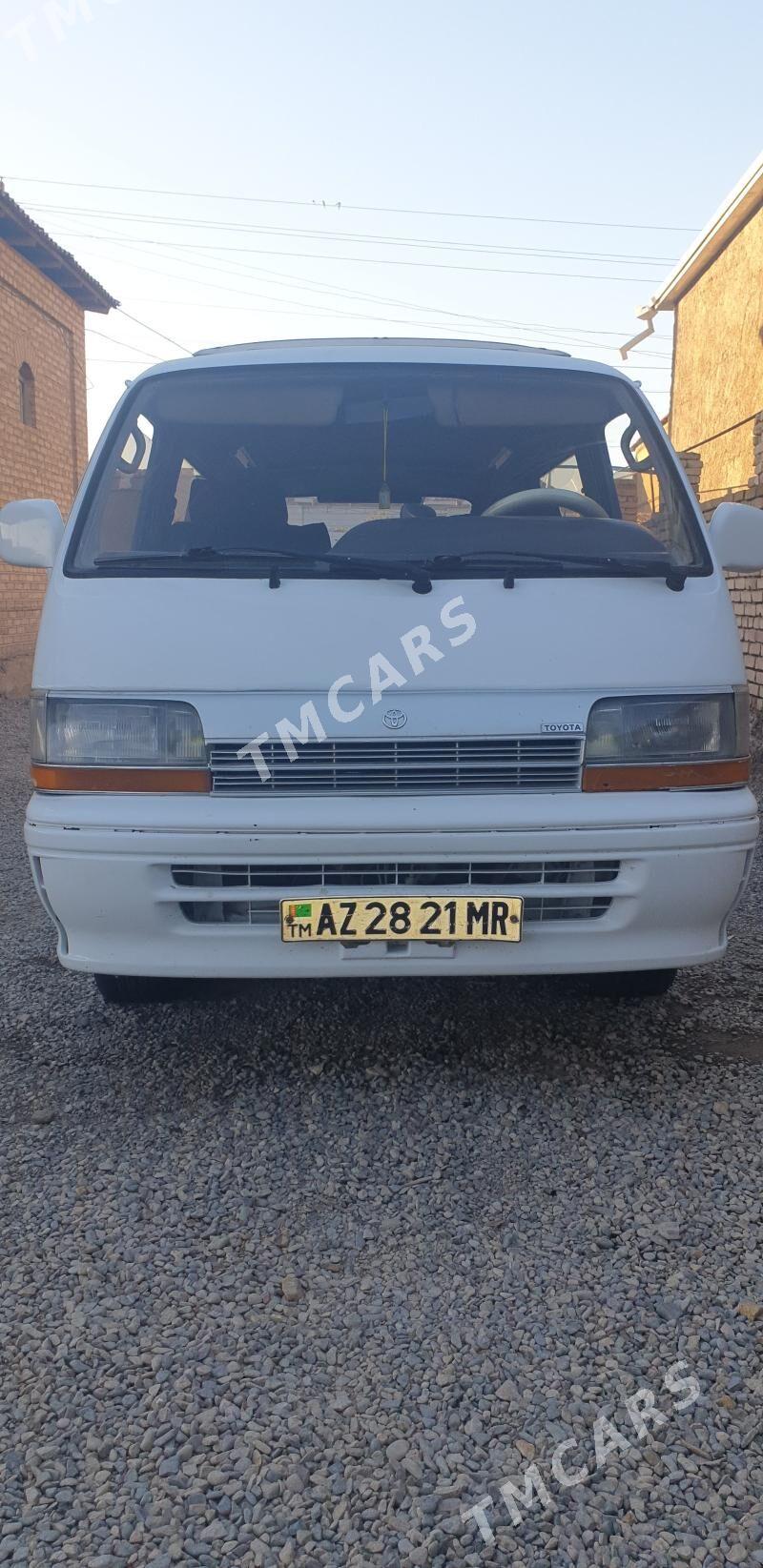 Toyota Hiace 1991 - 82 000 TMT - Baýramaly - img 3