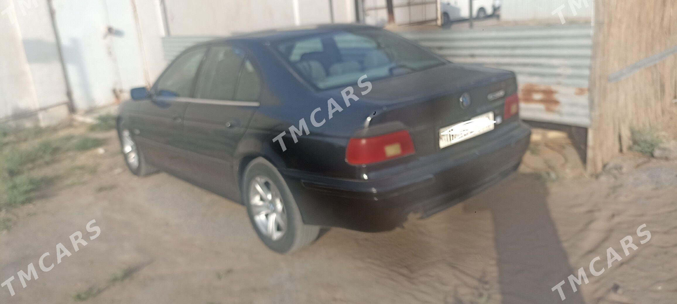 BMW 530 2002 - 100 000 TMT - Ýolöten - img 3