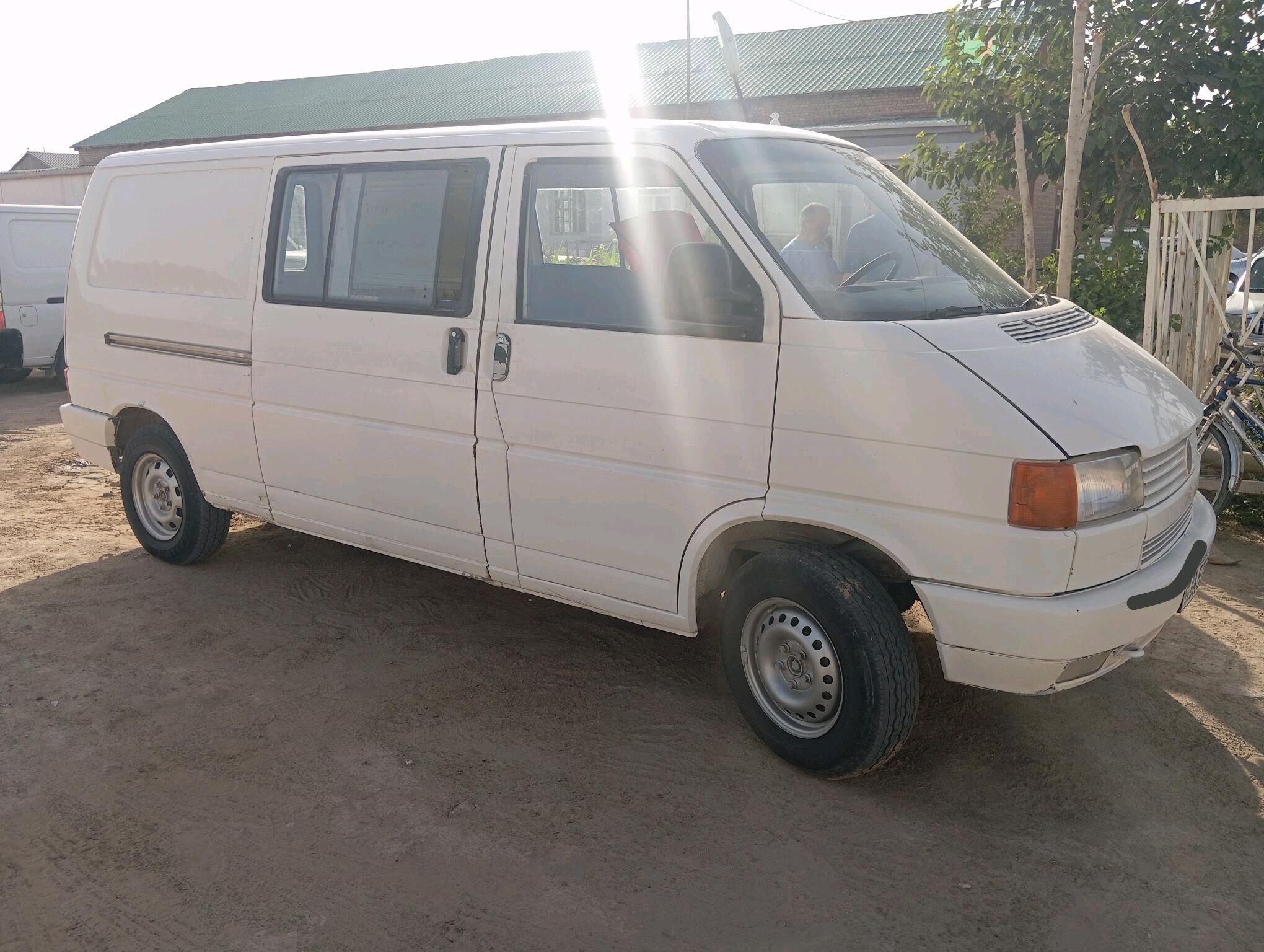 Volkswagen Transporter 1992 - 45 000 TMT - Мургап - img 2
