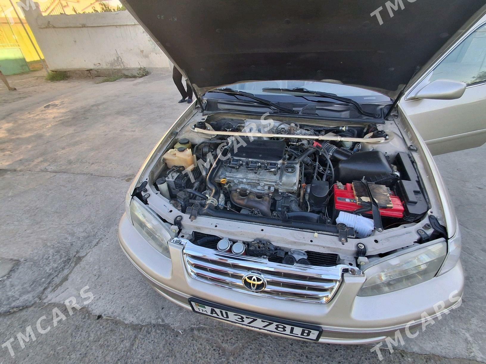 Toyota Camry 2001 - 190 000 TMT - Türkmenabat - img 2