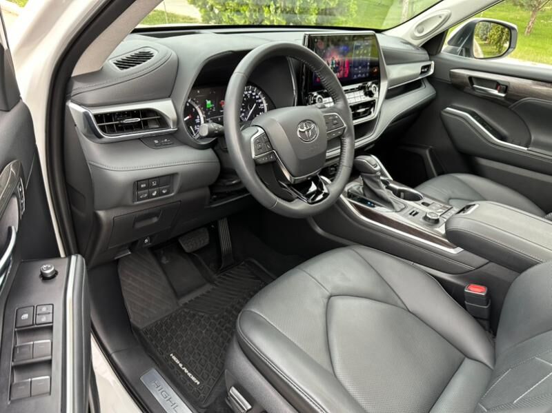 Toyota Highlander 2021 - 785 000 TMT - Aşgabat - img 7