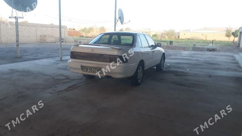 Toyota Camry 1993 - 32 000 TMT - Baýramaly - img 2