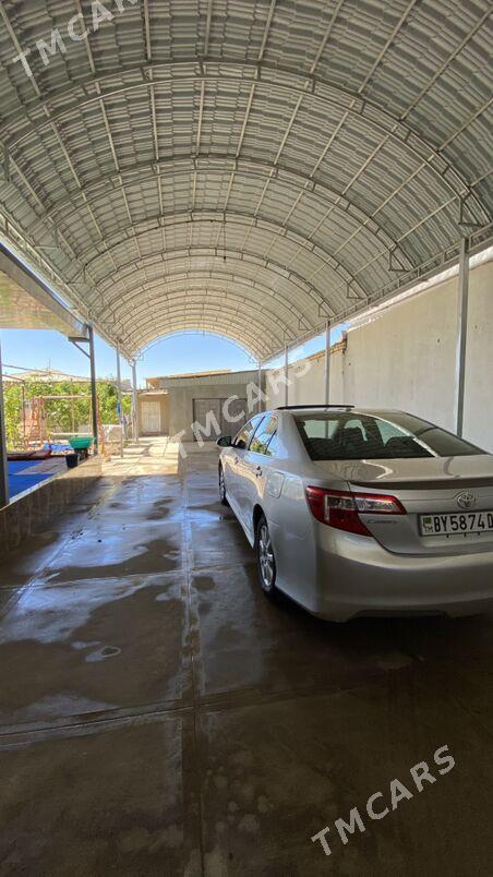 Toyota Camry 2011 - 230 000 TMT - Türkmenbaşy etr. - img 3