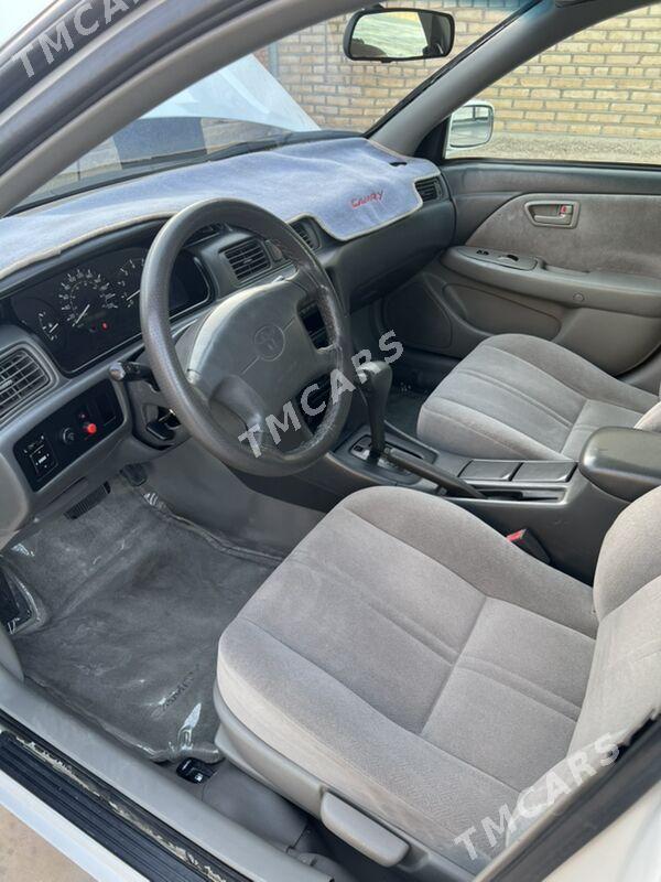 Toyota Camry 1999 - 125 000 TMT - Wekilbazar - img 2