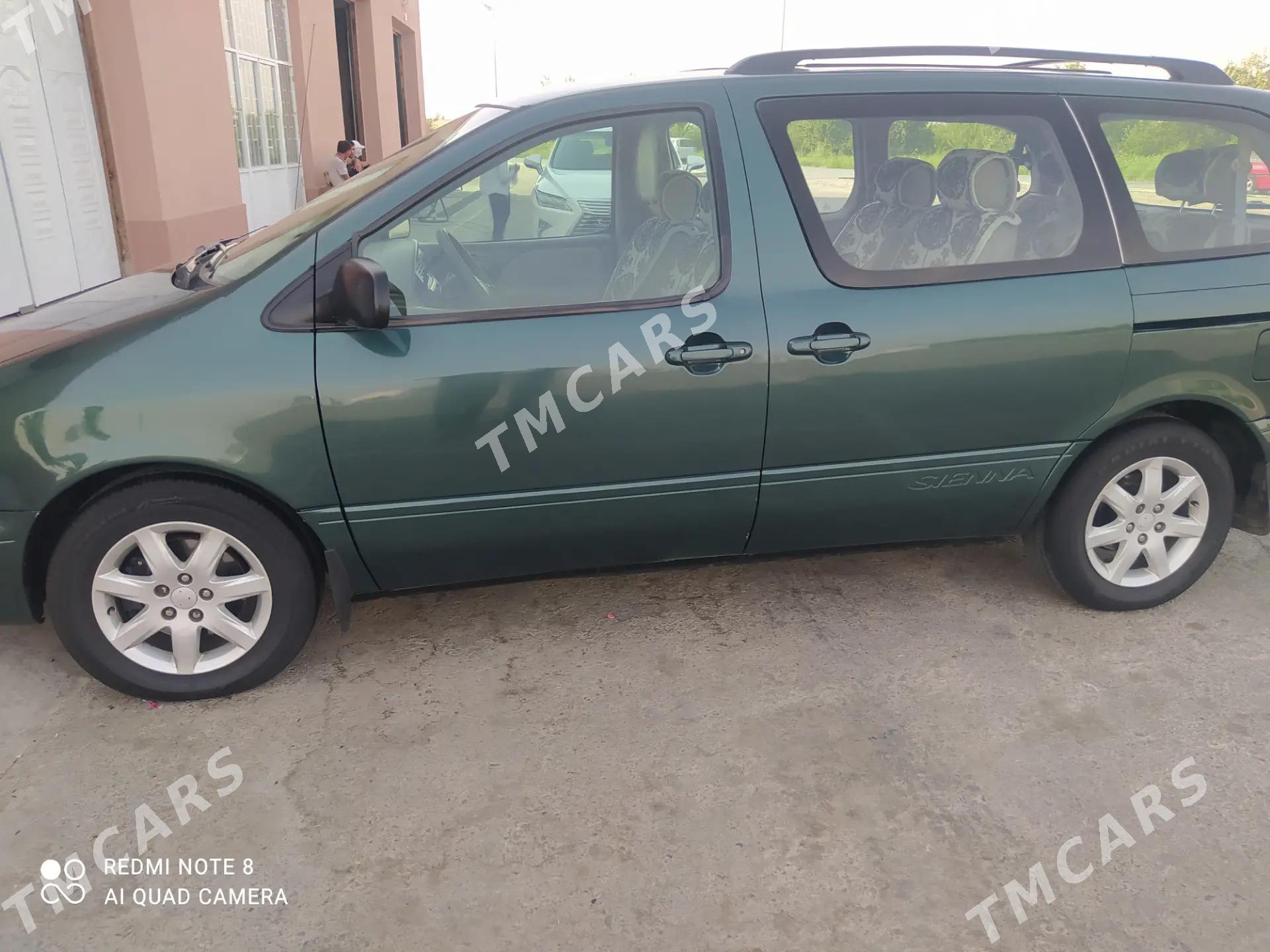 Toyota Sienna 2002 - 155 000 TMT - Туркменабат - img 5