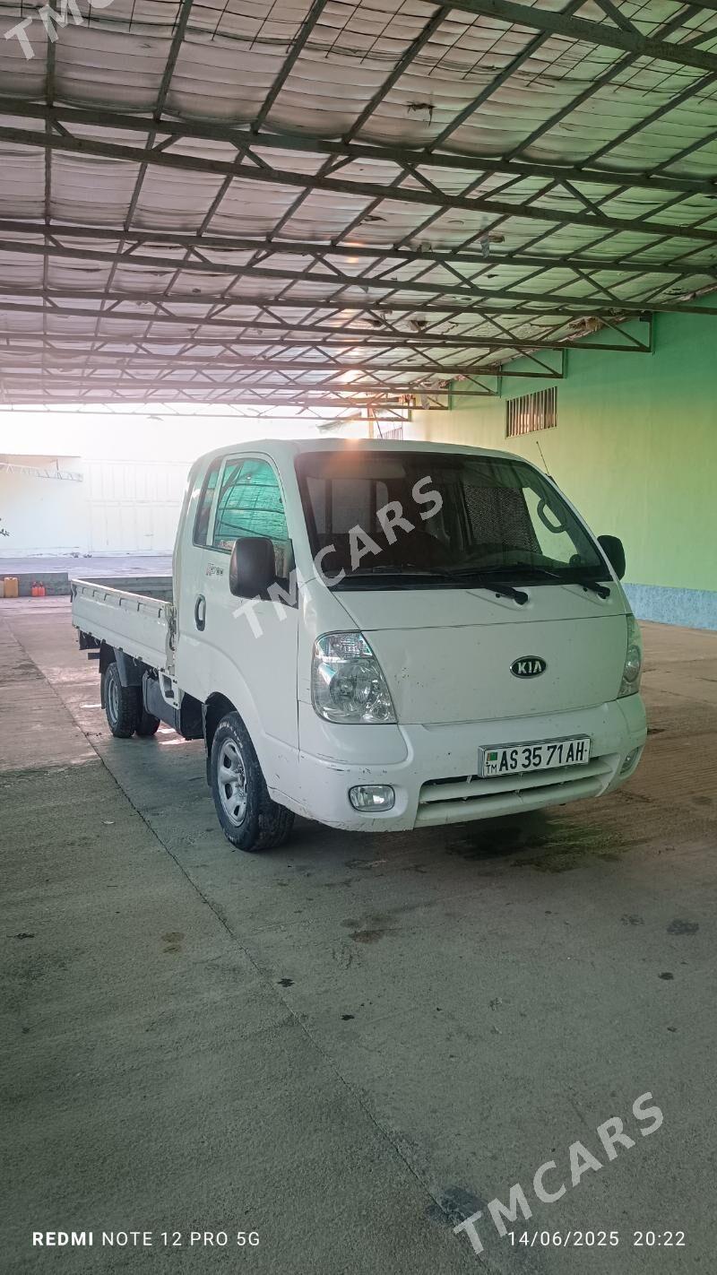 Kia Bongo 2011 - 144 000 TMT - Бахарден - img 2