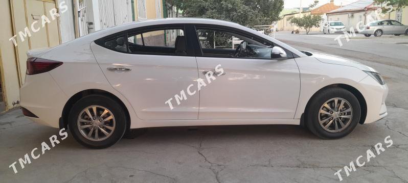 Hyundai Elantra 2019 - 227 000 TMT - Ашхабад - img 4
