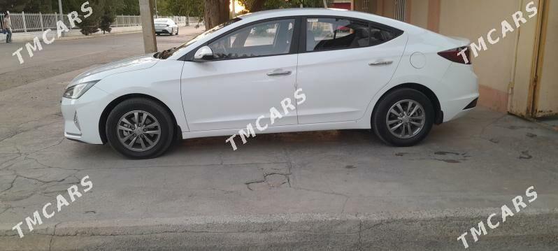 Hyundai Elantra 2019 - 227 000 TMT - Ашхабад - img 6