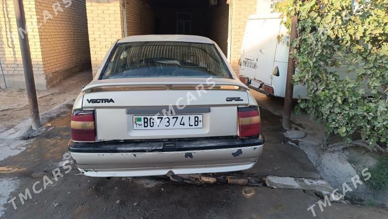 Opel Vectra 1992 - 16 000 TMT - Sakar - img 6