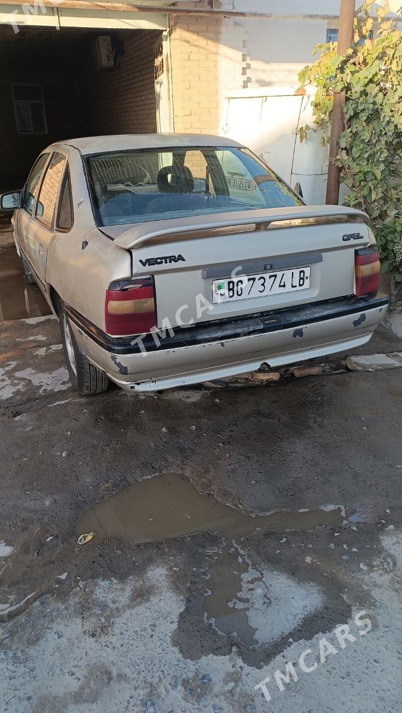 Opel Vectra 1992 - 16 000 TMT - Sakar - img 5