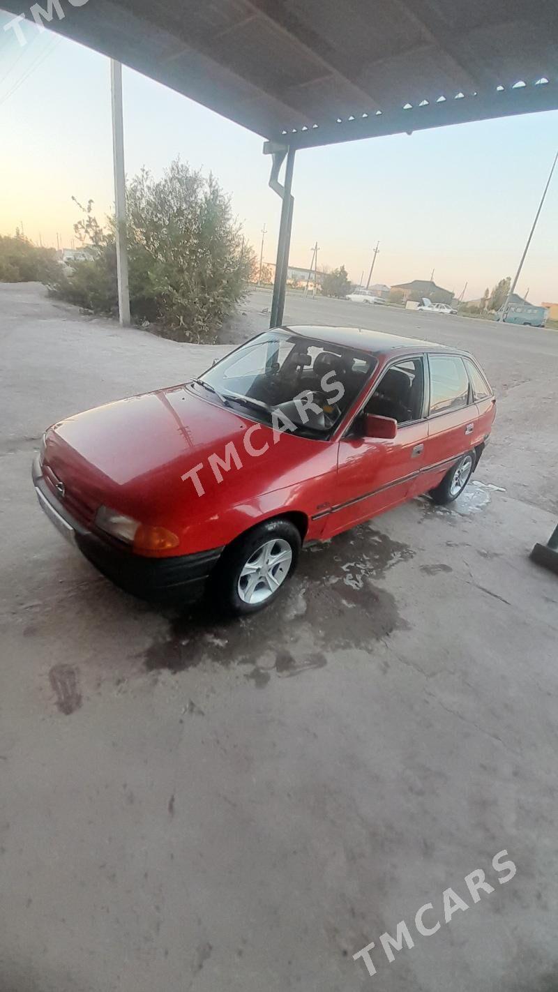 Opel Astra 1992 - 35 000 TMT - Болдумсаз - img 4