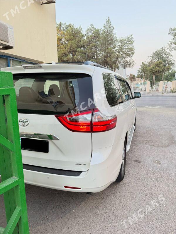 Toyota Sienna 2019 - 640 000 TMT - Ашхабад - img 2