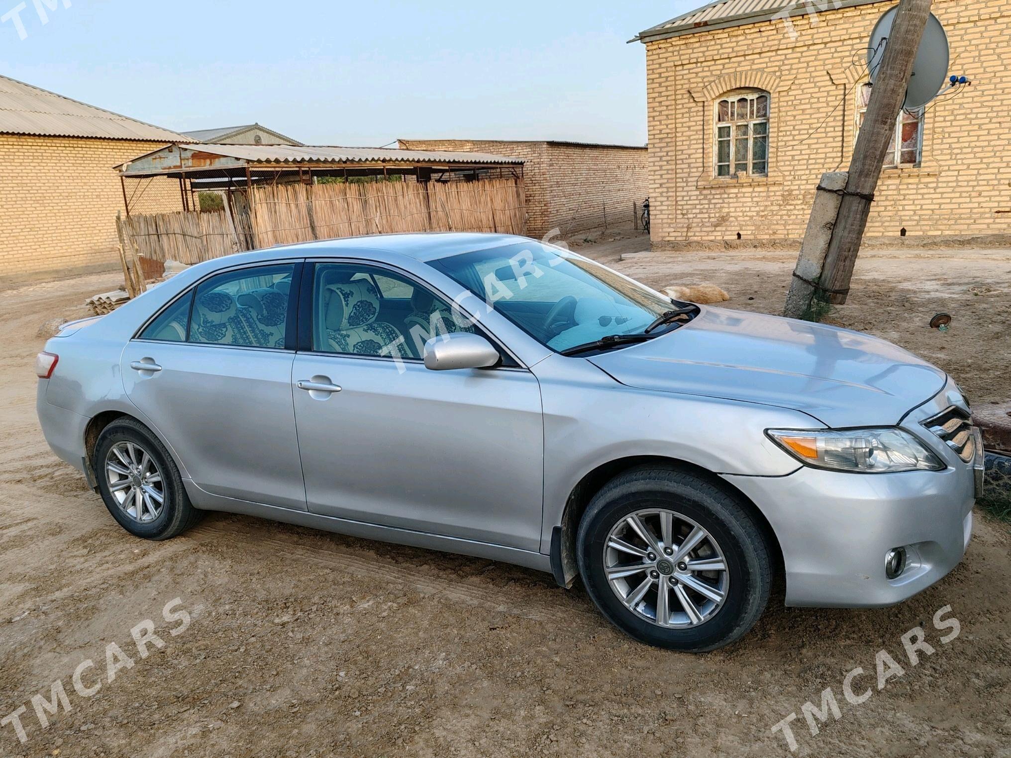 Toyota Camry 2010 - 180 000 TMT - Ýolöten - img 2