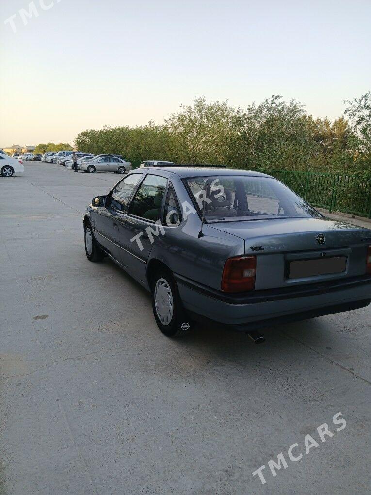 Opel Vectra 1990 - 36 000 TMT - Mary - img 5