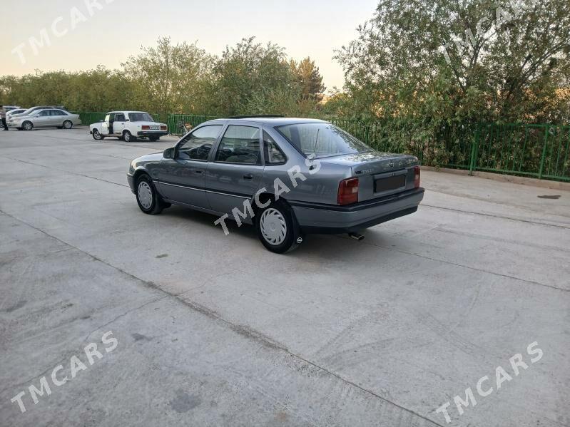 Opel Vectra 1990 - 36 000 TMT - Mary - img 4