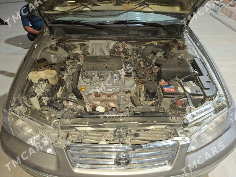 Toyota Camry 2000 - 145 000 TMT - Kerki - img 5