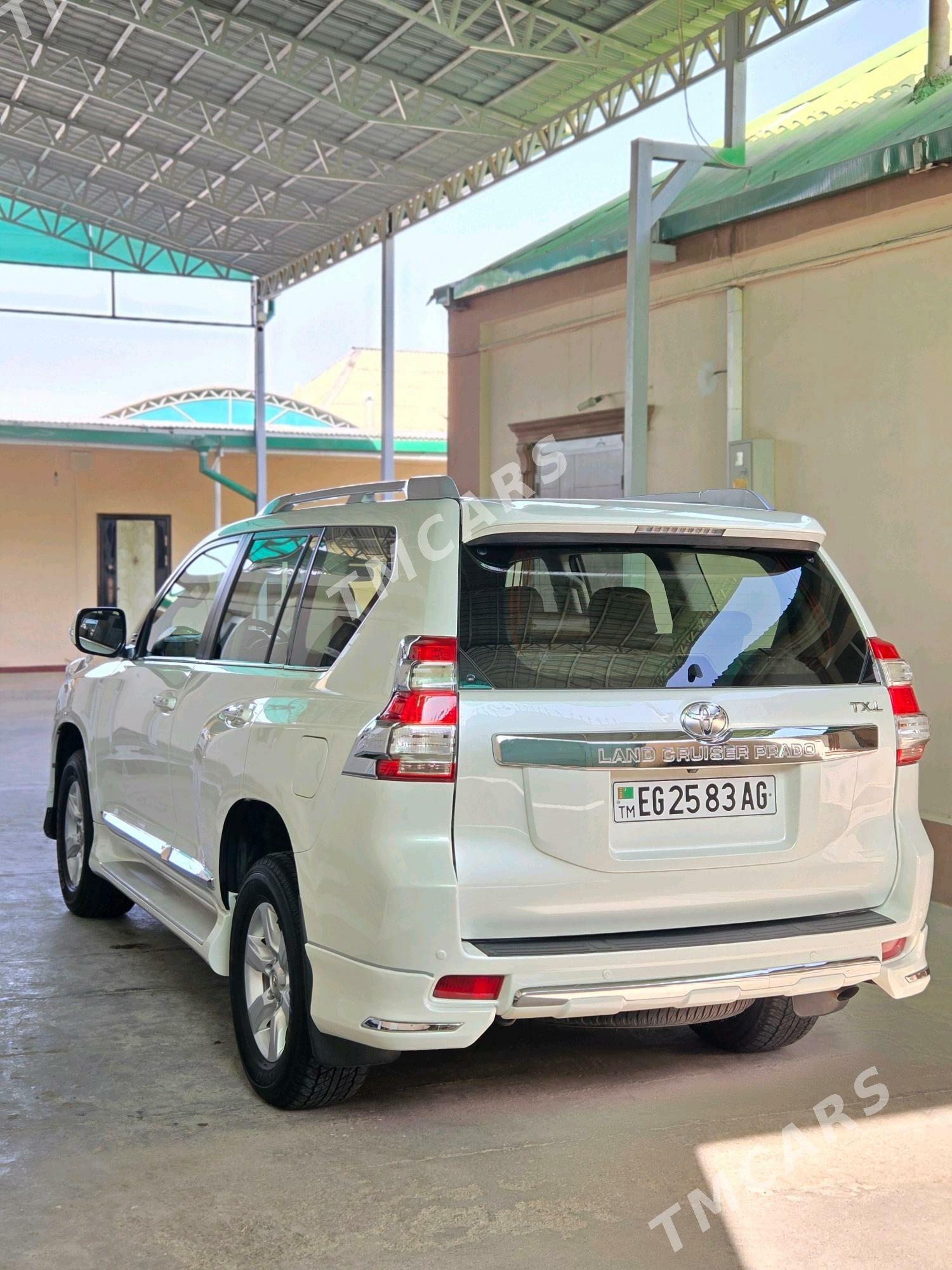 Toyota Land Cruiser Prado 2014 - 610 000 TMT - Aşgabat - img 4