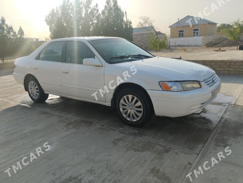 Toyota Camry 1999 - 97 000 TMT - Достлук - img 4