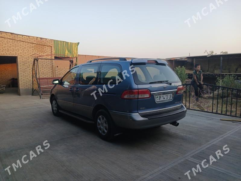 Toyota Sienna 2002 - 160 000 TMT - Halaç - img 5