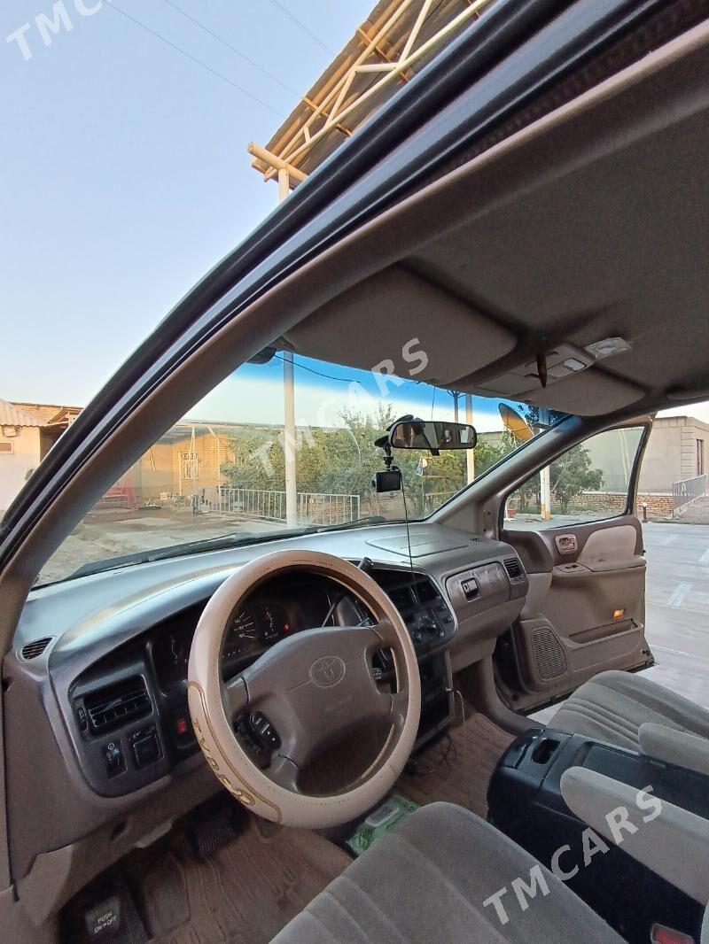 Toyota Sienna 1999 - 150 000 TMT - Mary - img 7