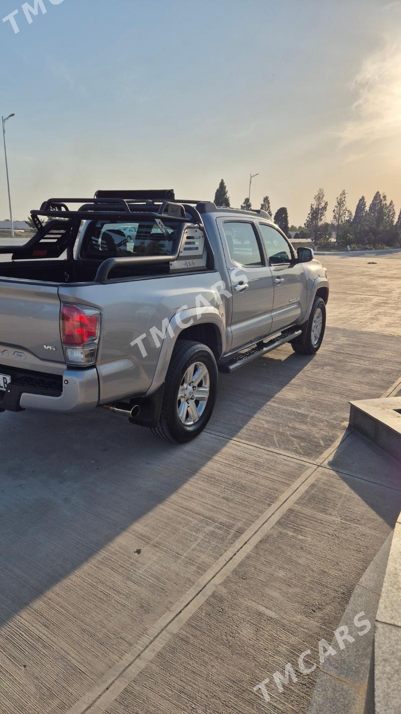 Toyota Tacoma 2017 - 375 000 TMT - Туркменабат - img 4