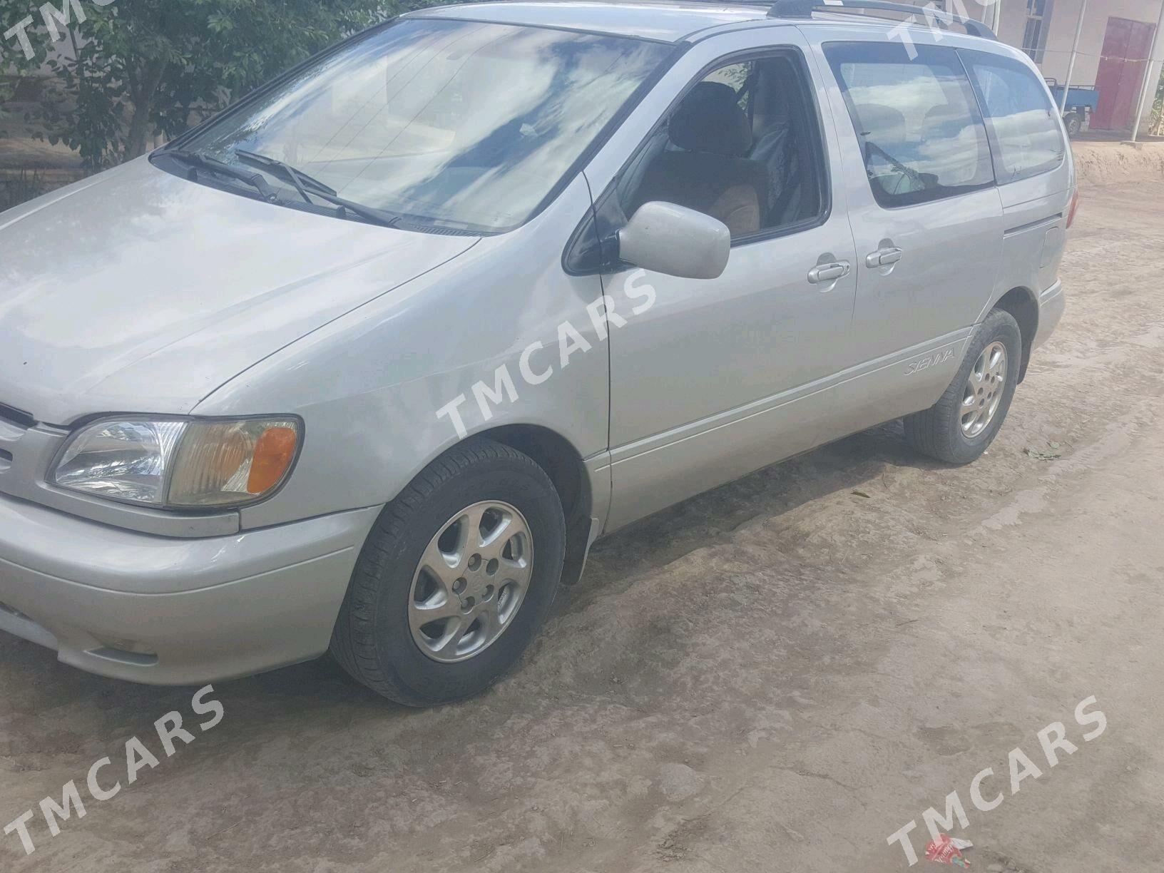 Toyota Sienna 2002 - 130 000 TMT - Шабатский этрап - img 4