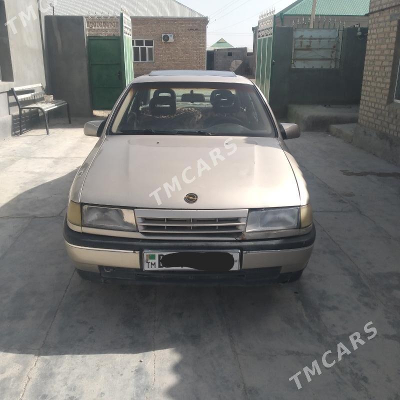 Opel Vectra 1991 - 29 000 TMT - Бахарден - img 1